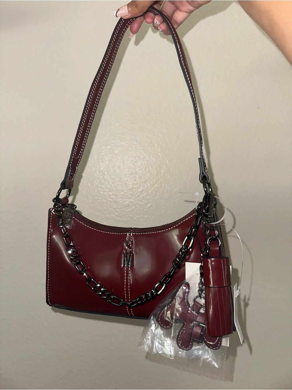 STEVE MADDEN Bmikas Glossy Bloodstone Shoulder Bag